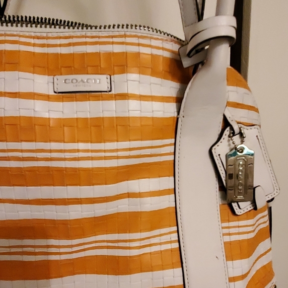 Coach purse - Picture 3 of 5